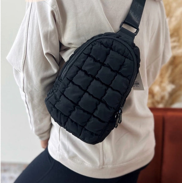 Hadley Quilted Puffy Crossbody Bag (2 Colors Available)